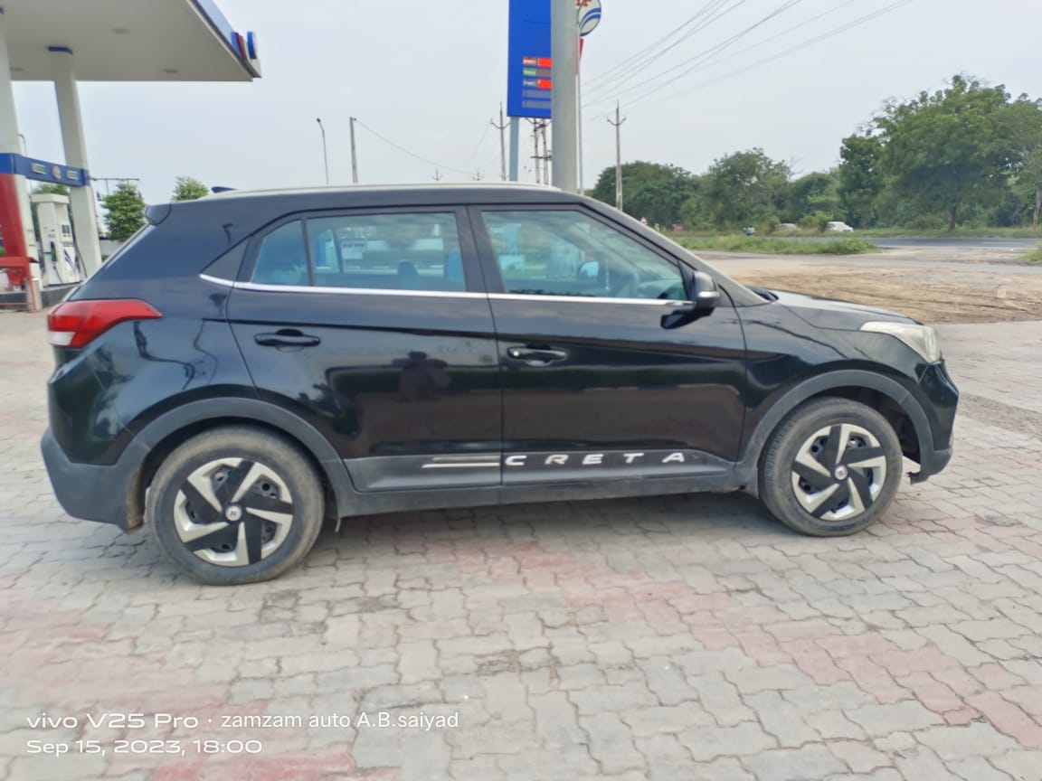 Details View - Hyundai Creta photos - reseller,reseller marketplace,advetising your products,reseller bazzar,resellerbazzar.in,india's classified site,Hyundai Creta , used Hyundai Creta , old Hyundai Creta  , old Hyundai Creta  in Ahmedabad